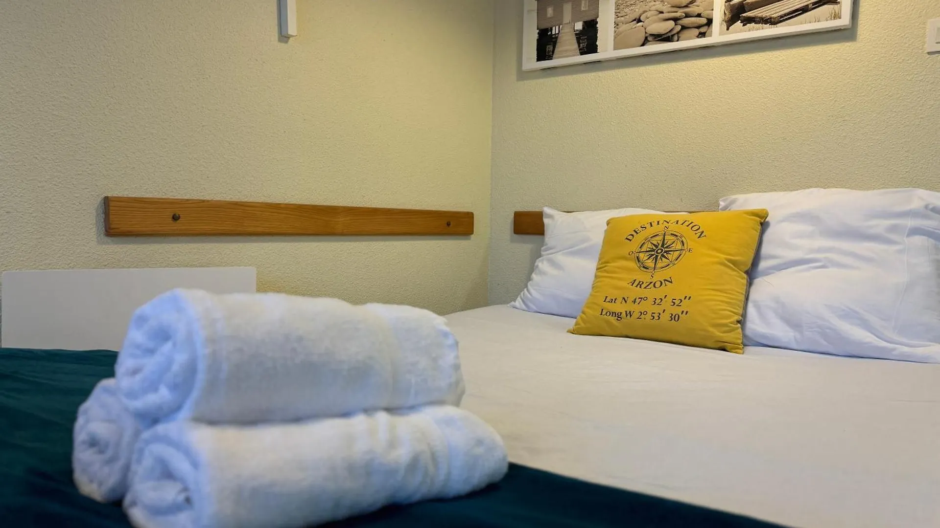 Le Petit Voyageur - Piscine - Plage - Balcon - 4Pers Arzon France